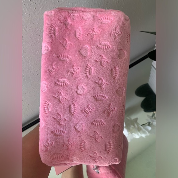 NWT Juicy Coutore Travel Cosmetic Bag - Picture 5 of 7